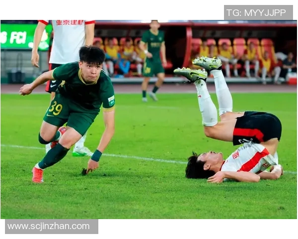 杭州足球队意识争议引发热议球迷与专家观点交锋解析